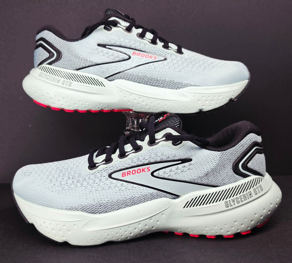 Brooks Women 9.5 Comfy footwear